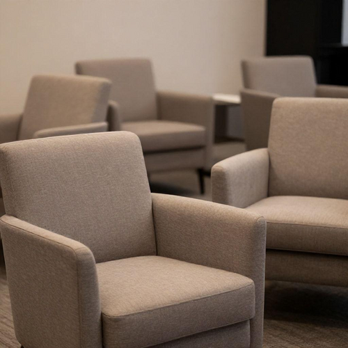 Locação de Poltronas para Eventos: Como Proporcionar Conforto e Criar Experiências Memoráveis